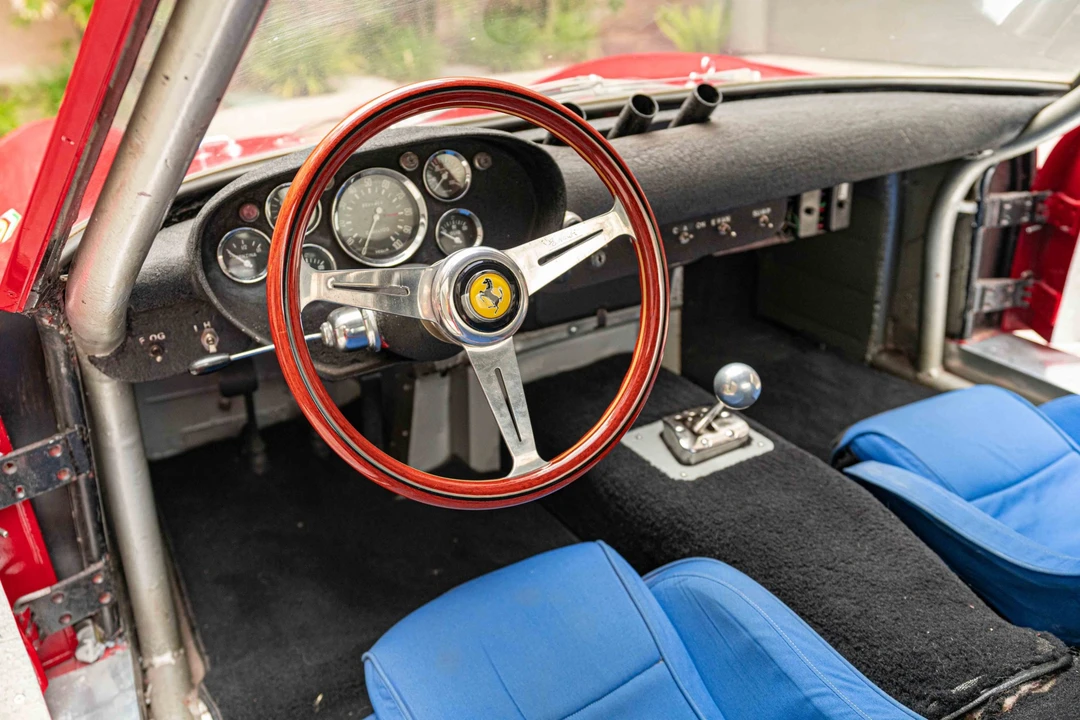 1965 Ferrari 330 GT 2+2 - Image 23 of 31