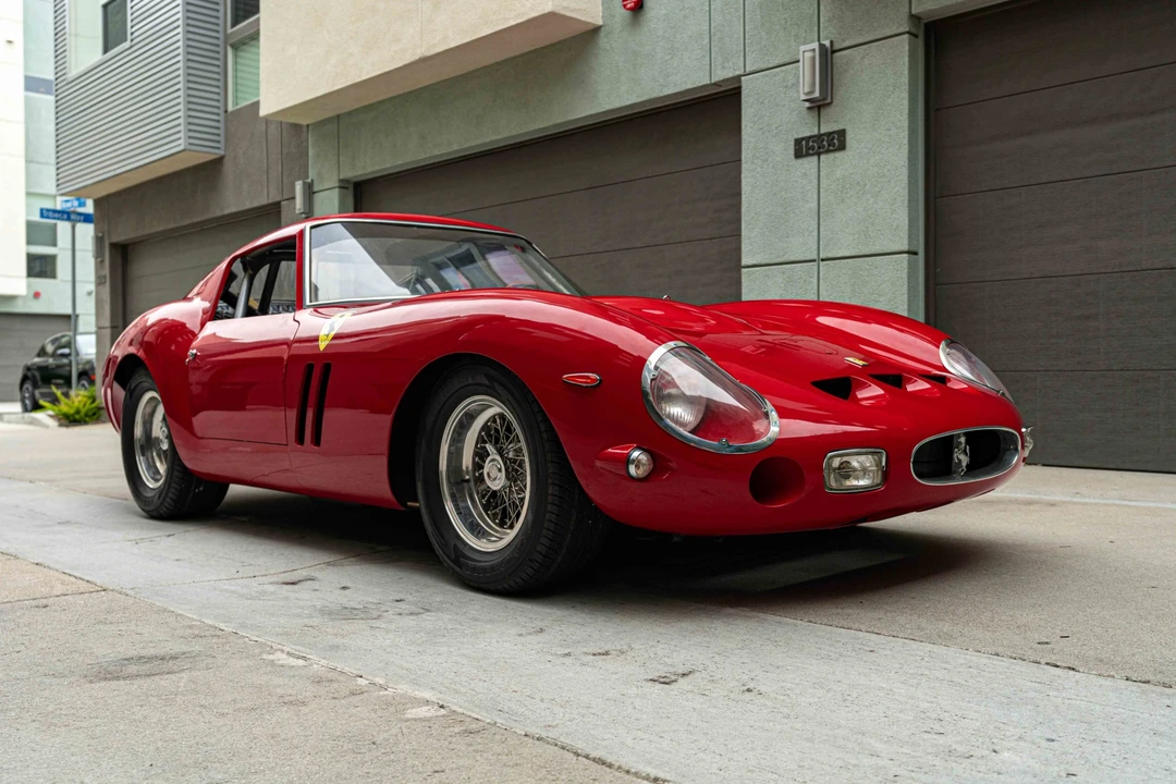 1965 Ferrari 330 GT 2+2 - Image 3 of 31