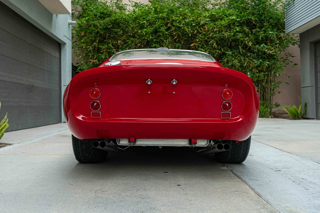1965 Ferrari 330 GT 2+2 - Image 8 of 31
