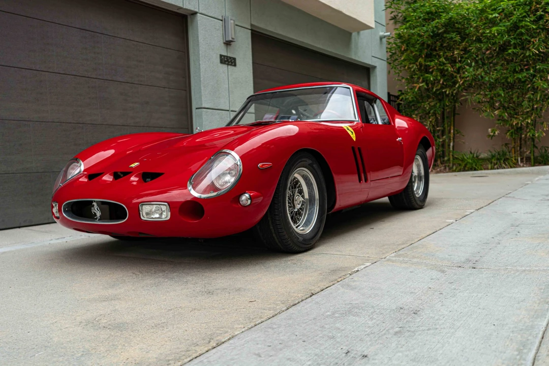 1965 Ferrari 330 GT 2+2 - Image 15 of 31