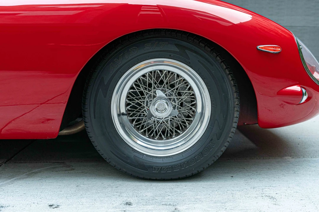 1965 Ferrari 330 GT 2+2 - Image 21 of 31