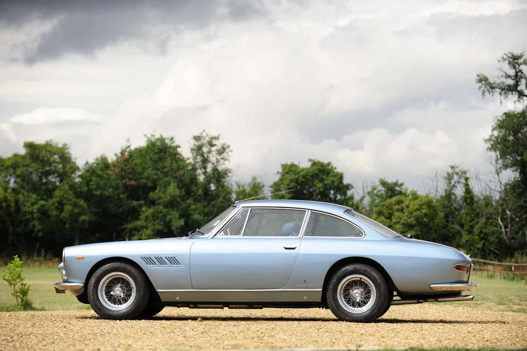 1965 Ferrari 330 GT 2+2 - Image 7 of 8