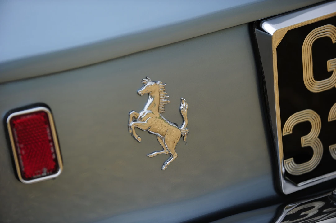 1965 Ferrari 330 GT 2+2 - Image 6 of 8