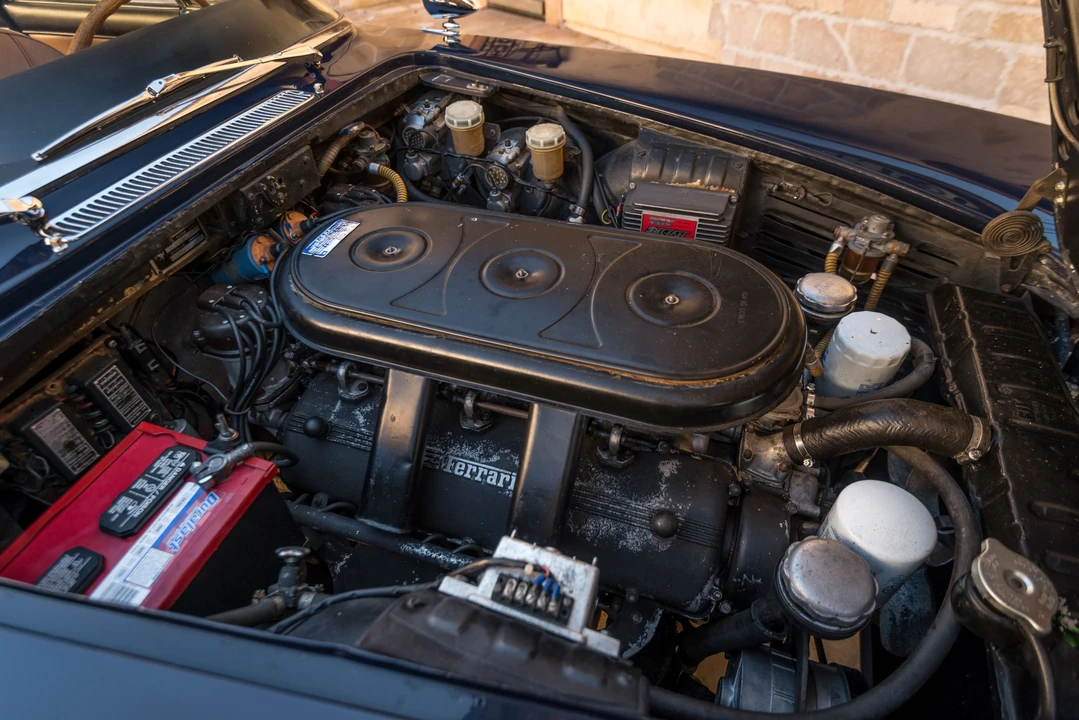 1965 Ferrari 330 GT 2+2 - Image 13 of 31