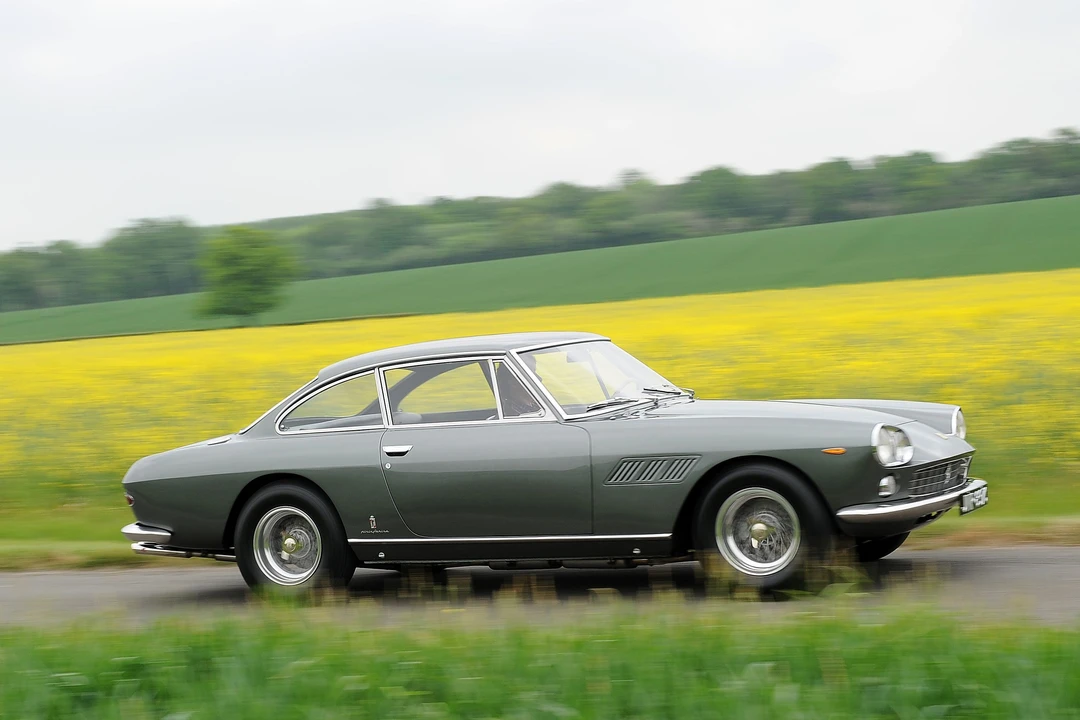 1965 Ferrari 330 GT 2+2 - Image 13 of 20