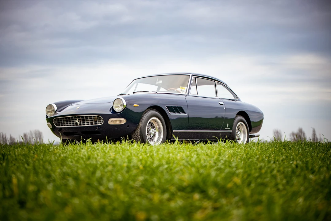 1965 Ferrari 330 GT 2+2 - Image 17 of 31