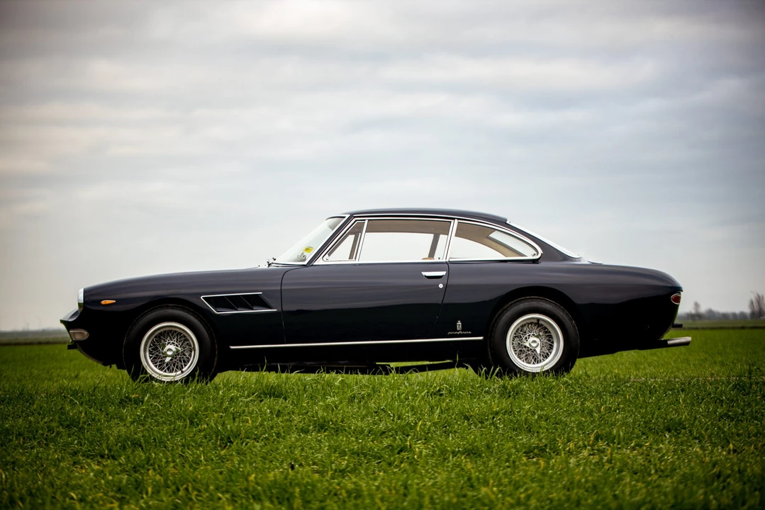1965 Ferrari 330 GT 2+2 - Image 21 of 31