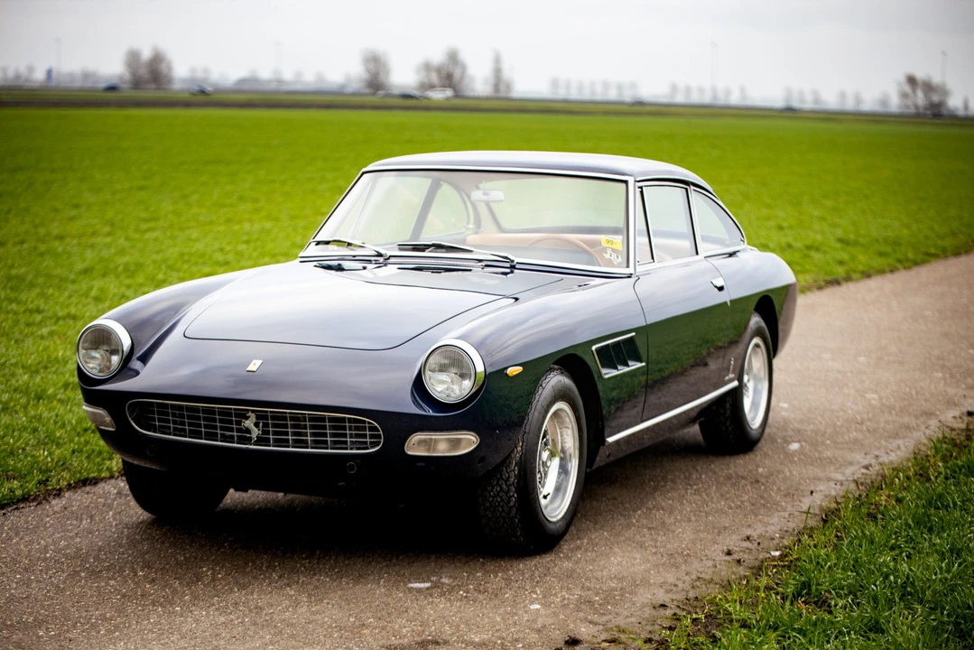 1965 Ferrari 330 GT 2+2 - Image 15 of 31