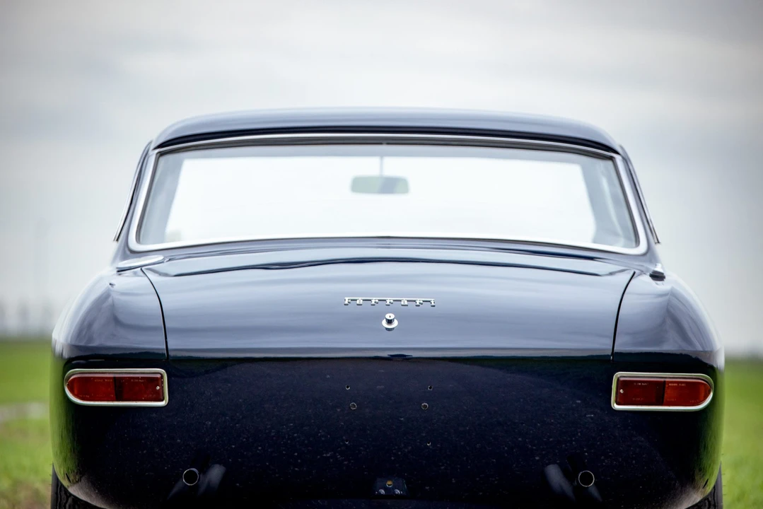 1965 Ferrari 330 GT 2+2 - Image 28 of 31