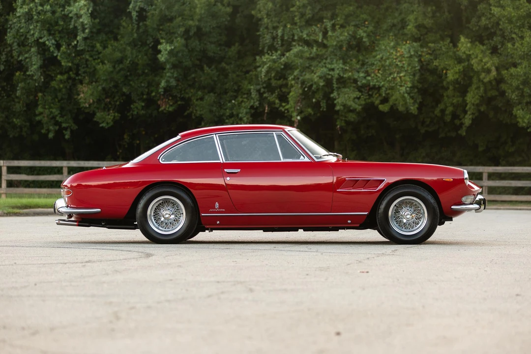 1965 Ferrari 330 GT 2+2 - Image 11 of 31