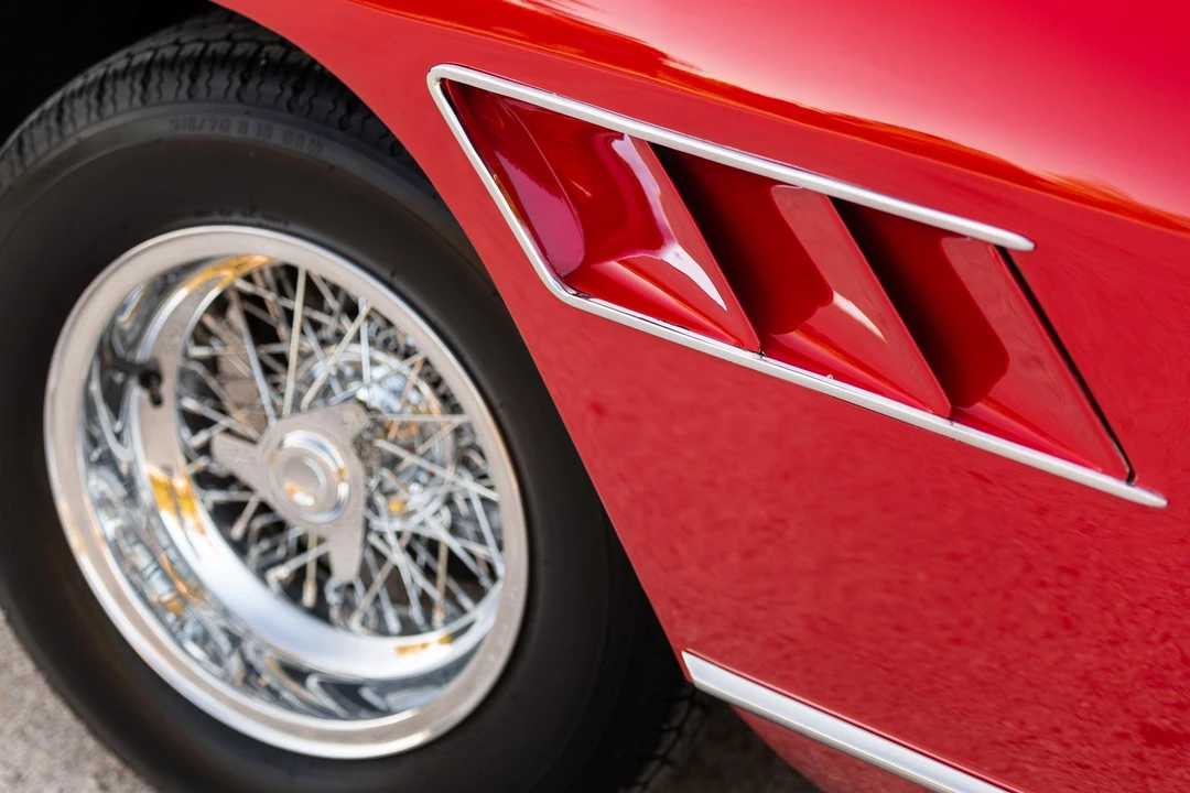 1965 Ferrari 330 GT 2+2 - Image 15 of 31