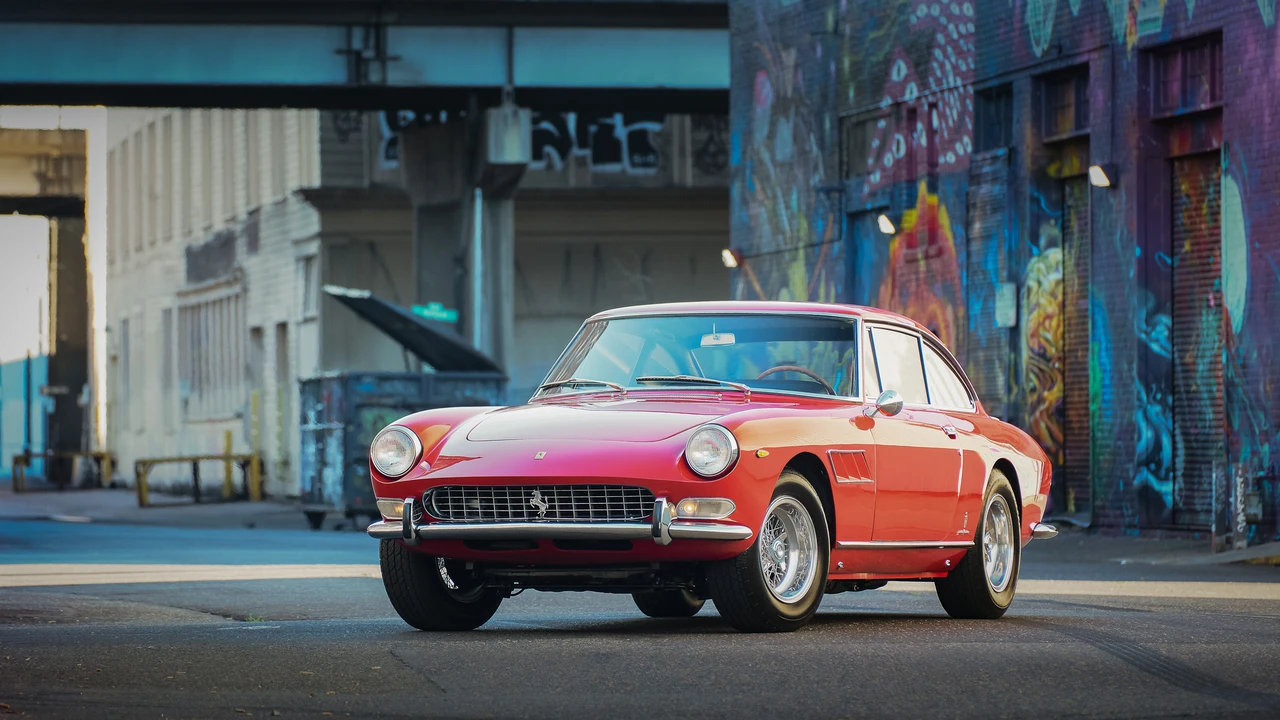 1965 Ferrari 330 GT 2+2 - Image 4 of 31