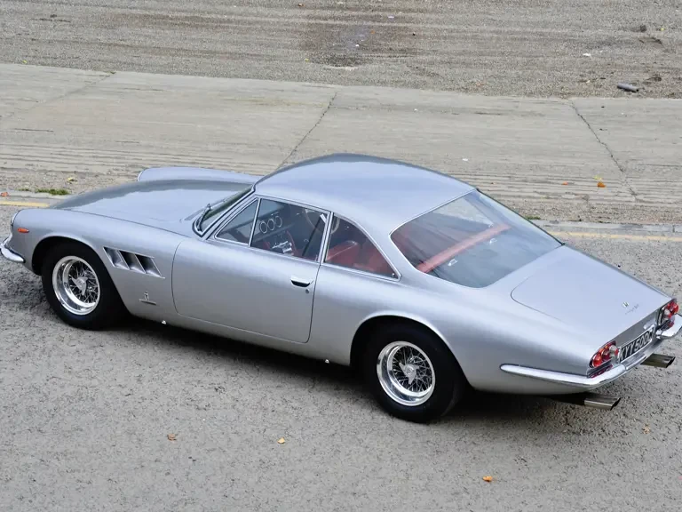 1965 Ferrari 330 GT 2+2 - Image 3 of 25
