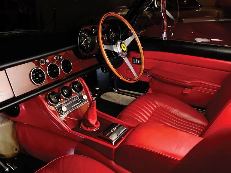 1965 Ferrari 330 GT 2+2 - Image 20 of 25