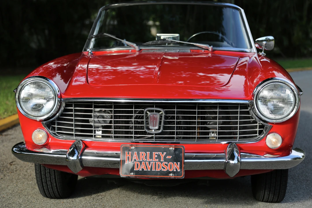 1965 Fiat Pininfarina Coupe & Cabriolet 2nd Gen - Image 3 of 31