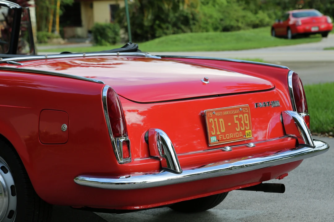 1965 Fiat Pininfarina Coupe & Cabriolet 2nd Gen - Image 17 of 31