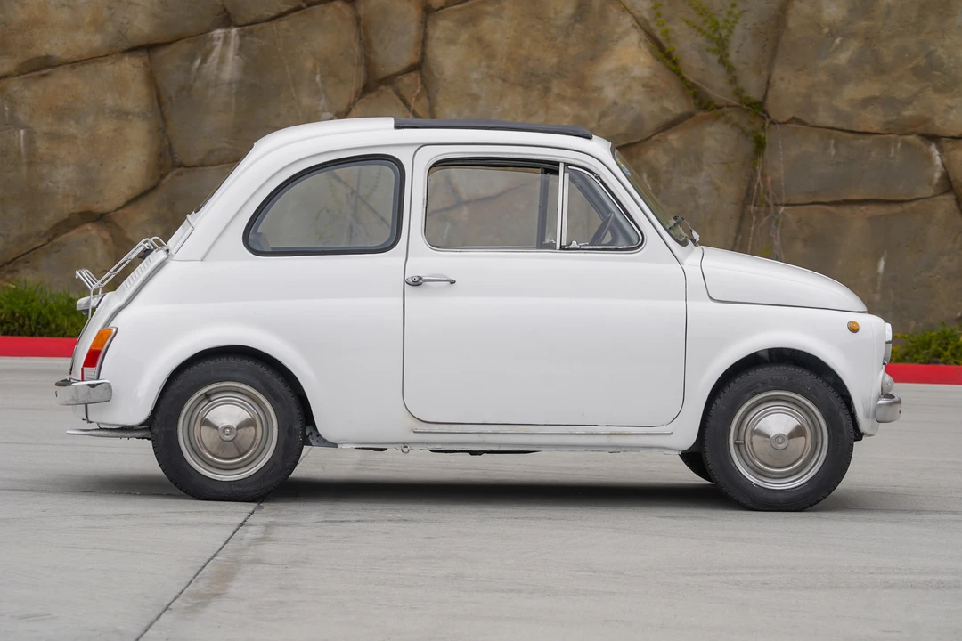 1965 Fiat Nuova 500 - Image 8 of 31