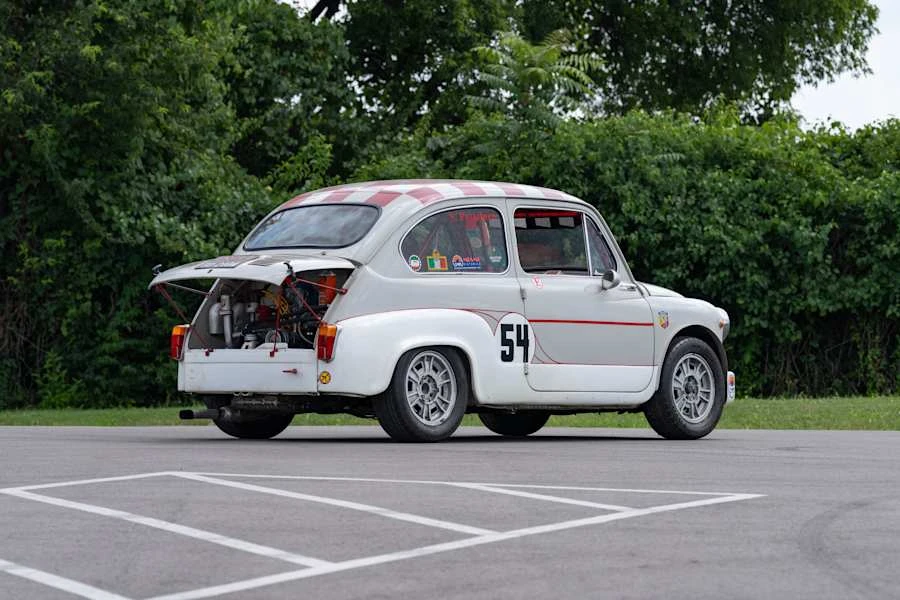 1965 Fiat 850 - Image 3 of 31