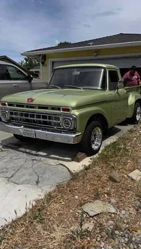 1965 Ford F-100