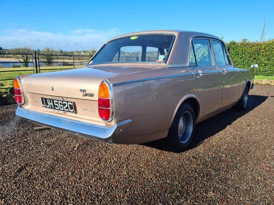 1965 Ford Cortina - Image 14 of 30