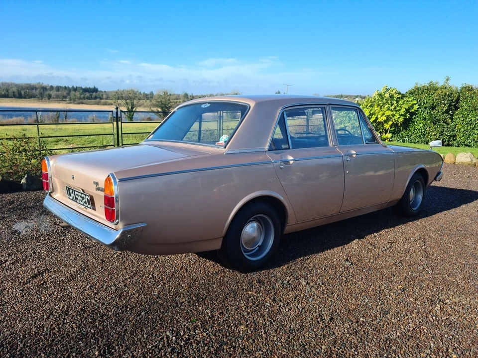 1965 Ford Cortina - Image 11 of 30