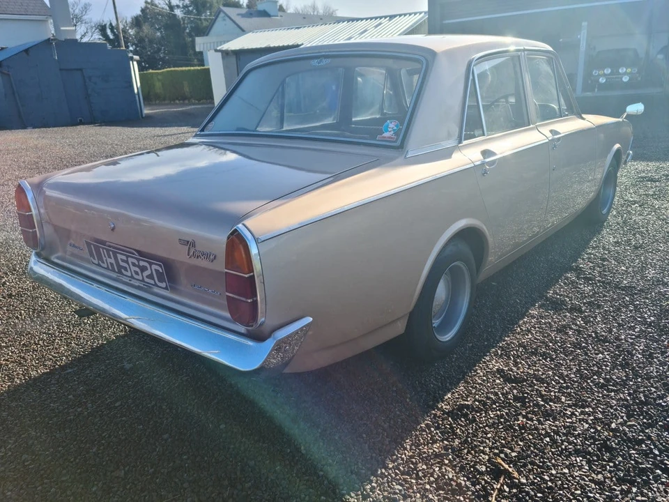 1965 Ford Cortina - Image 9 of 30