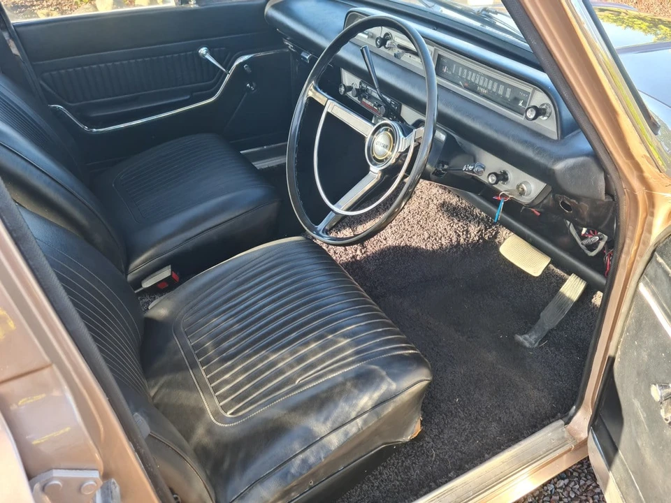 1965 Ford Cortina - Image 25 of 30