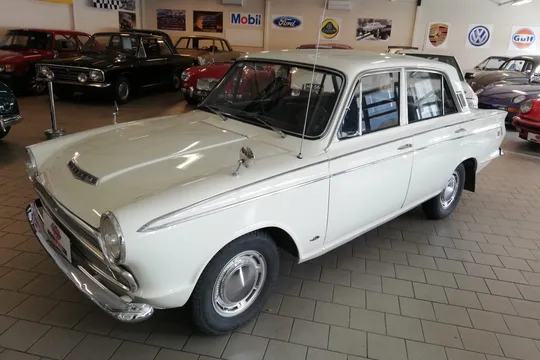 1965 Ford Cortina 1500 GT Sedan