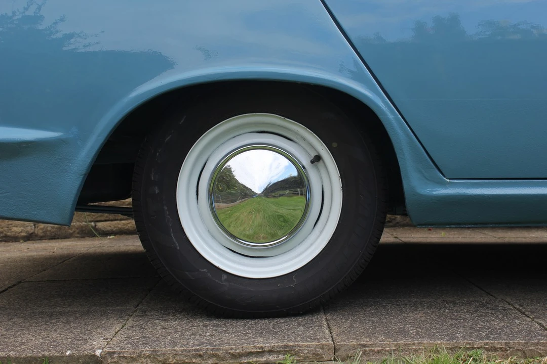 1965 Ford Cortina - Image 11 of 30