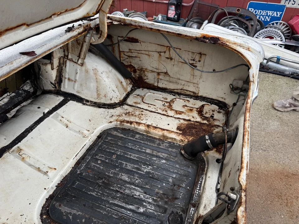 1965 Ford Cortina - Image 13 of 21
