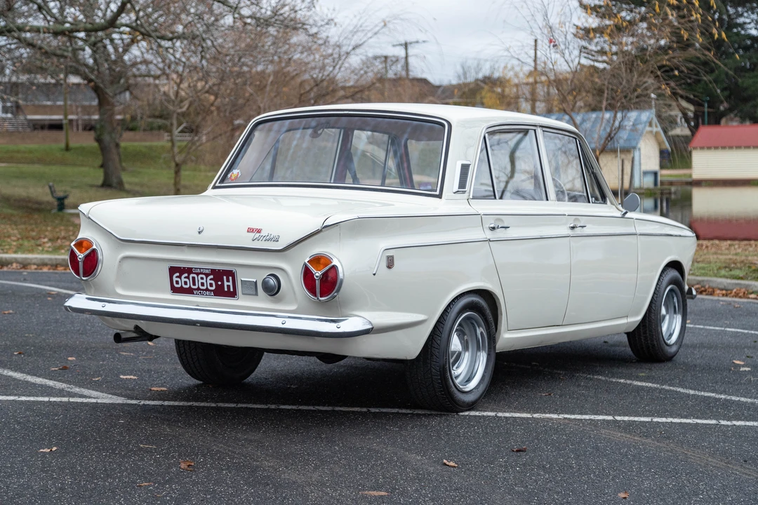1965 Ford Cortina - Image 7 of 31
