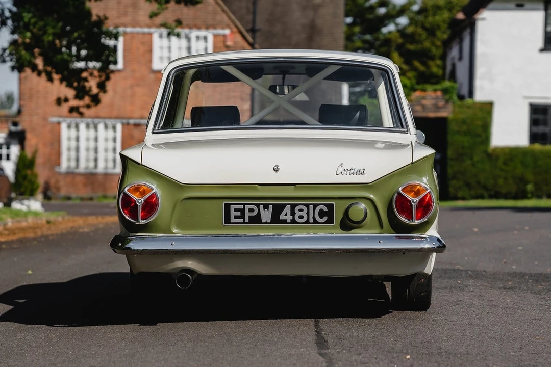 1965 Ford Cortina - Image 9 of 30