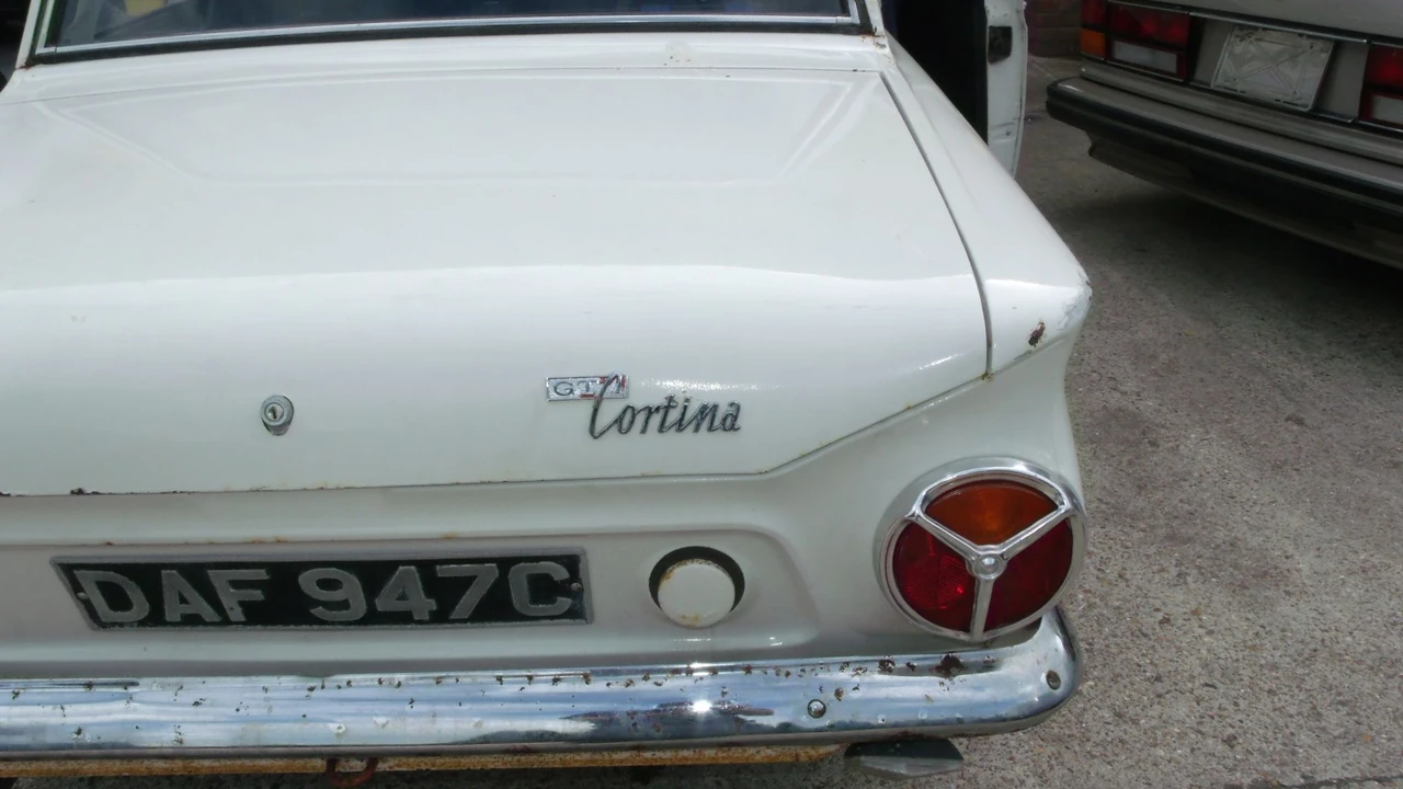 1965 Ford Cortina - Image 17 of 21