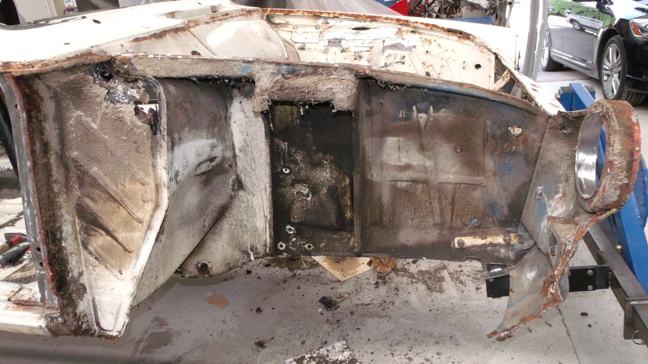 1965 Ford Cortina - Image 14 of 21