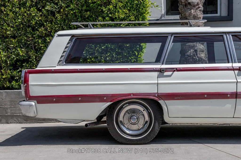 1965 Ford Country Squire - Image 11 of 12