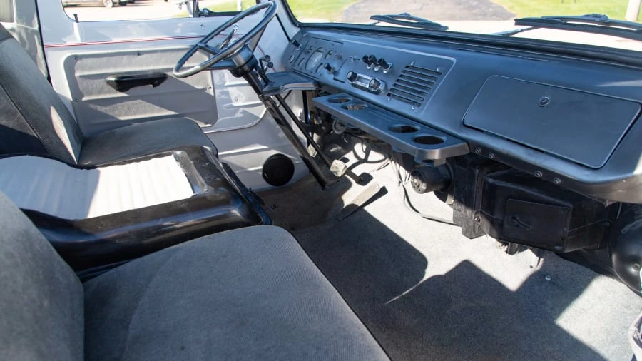 1965 Ford Econoline Pickup - Image 5 of 12