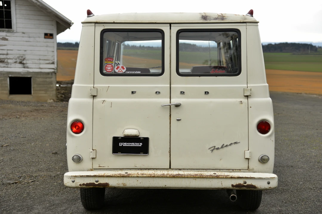 1965 Ford Econoline Van - Image 13 of 31