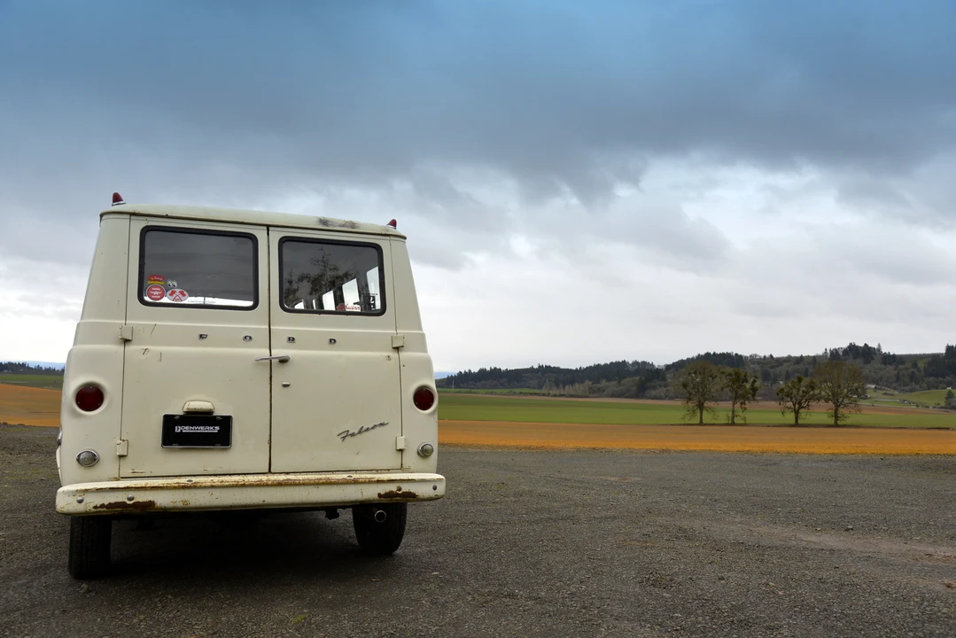 1965 Ford Econoline Van - Image 15 of 31