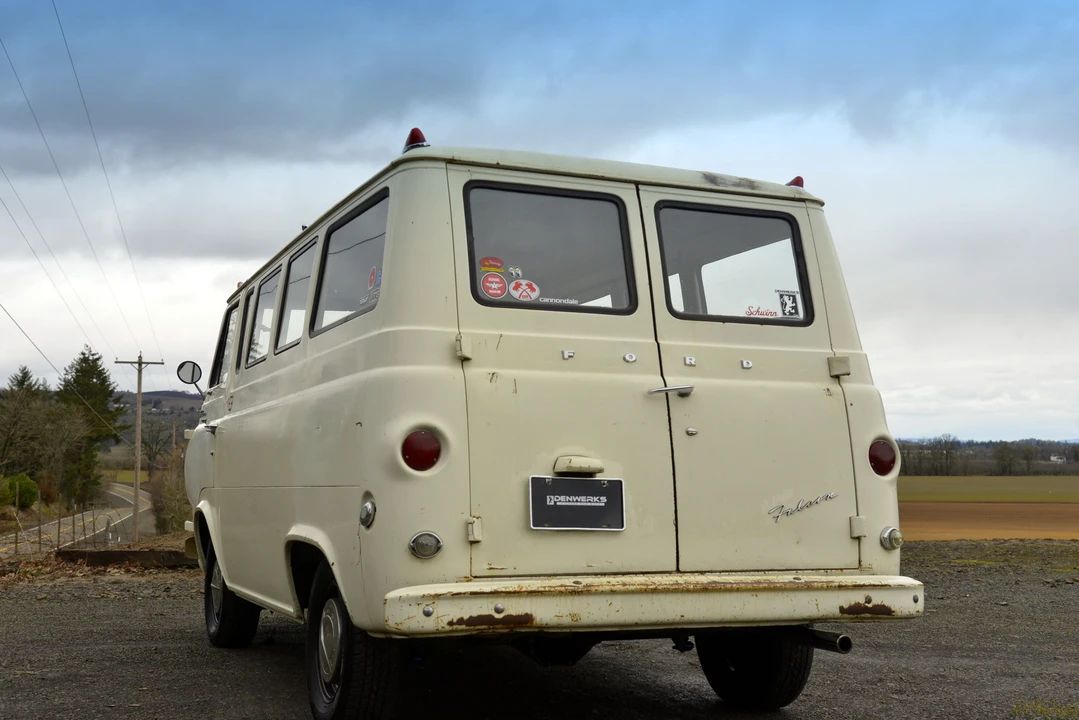1965 Ford Econoline Van - Image 16 of 31