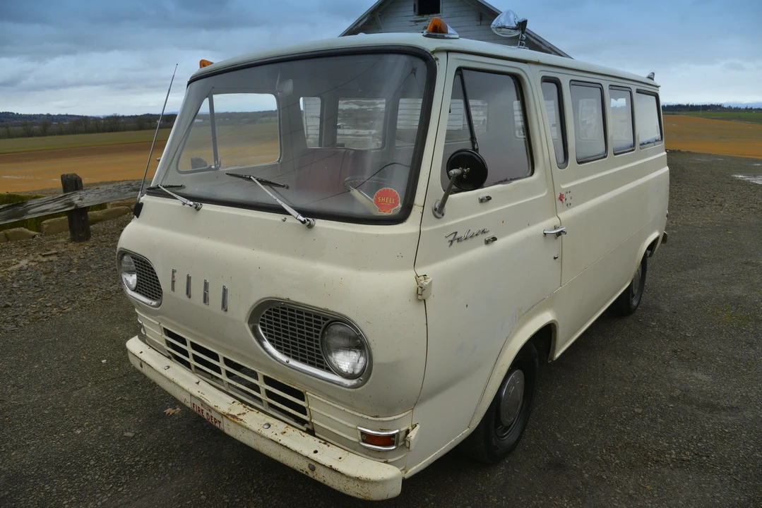 1965 Ford Econoline Van - Image 26 of 31