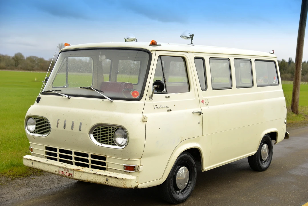 1965 Ford Econoline Van - Image 28 of 31