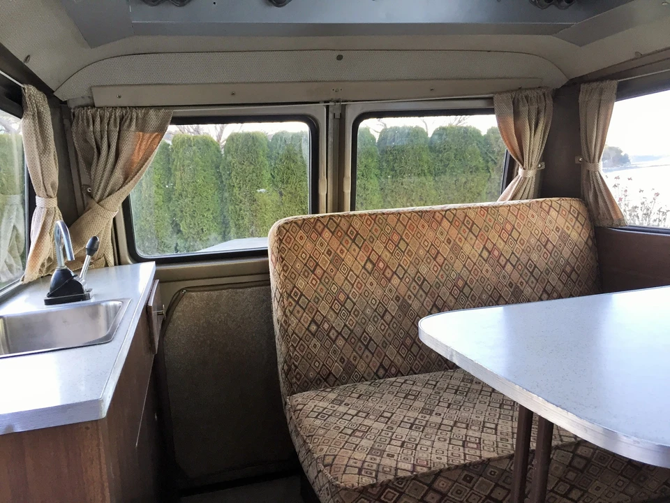 1965 Ford Econoline Van - Image 21 of 31