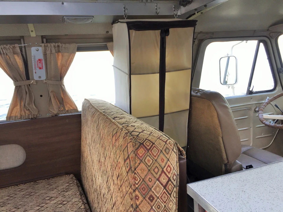 1965 Ford Econoline Van - Image 19 of 31