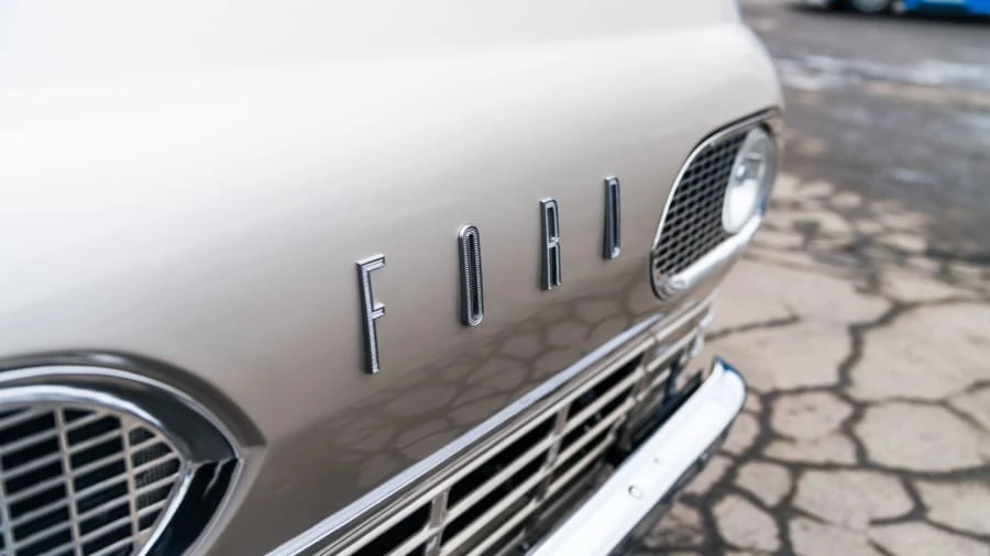 1965 Ford Econoline Van - Image 8 of 31
