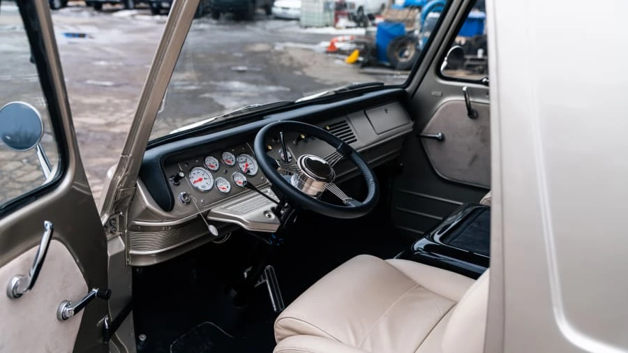 1965 Ford Econoline Van - Image 28 of 31