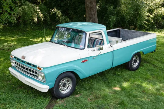 1965 Ford F-250 Custom Cab
