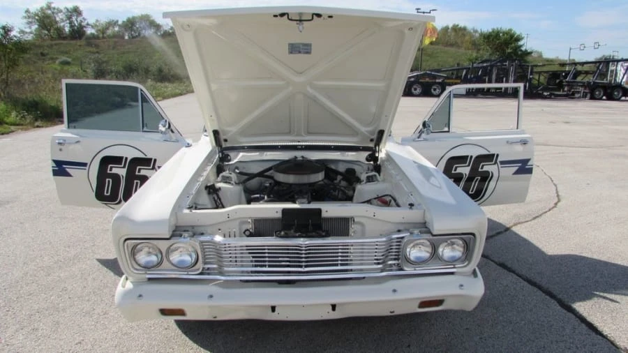 1965 Ford Fairlane 4th Gen - Image 10 of 12