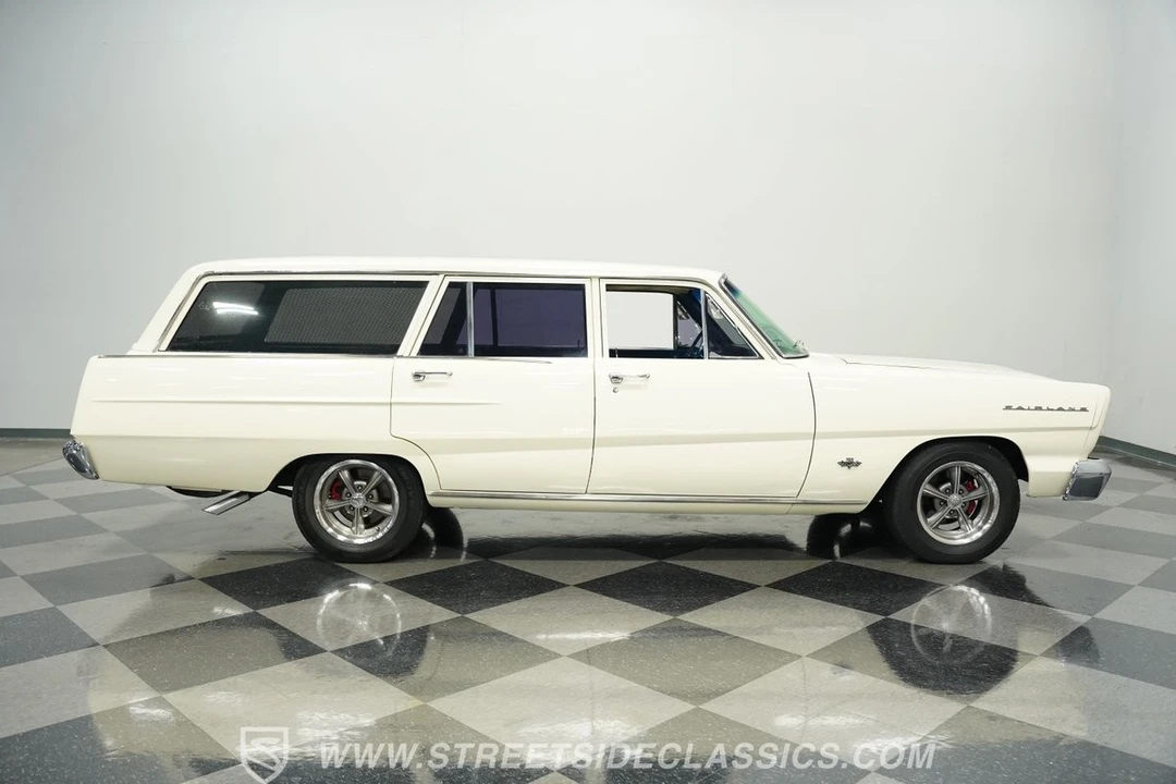 1965 Ford Fairlane 4th Gen - Image 15 of 31