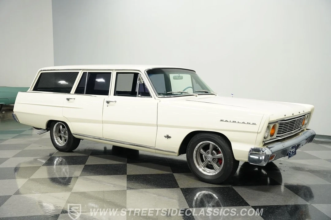 1965 Ford Fairlane 4th Gen - Image 15 of 21