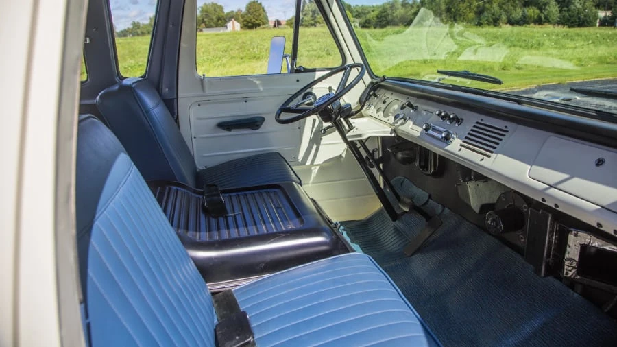 1965 Ford Econoline Van - Image 5 of 12
